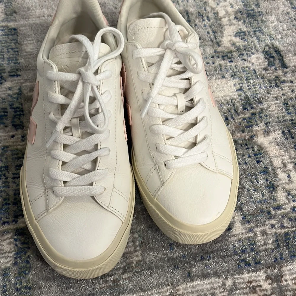 Veja Campo sneaker - Picture 2 of 9